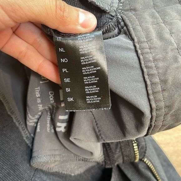 Kuhl Gray/Black Hiking Pants Sz 30X32 - Picture 9 of 13